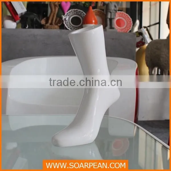 Fashional High Glossy Fiberglass Sex Mannequin Leg photo-4