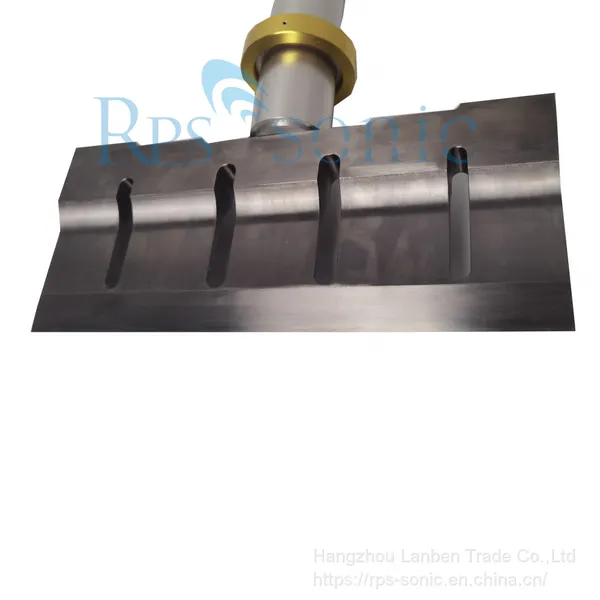 20KHz 305mm Ultrasonic Cutting Knife for Sandwich Cutting photo-2