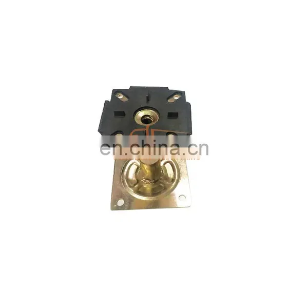 China Manufacturer SINOTRUK HOWO Truck HW76 Cabin Accessories Dashboard Bracket AZ1642160181