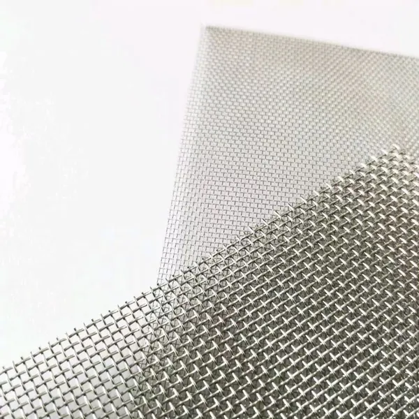 Corrosion Resistant 304 SS Woven Wire Mesh 1-1.5m Width for Filtration photo-2