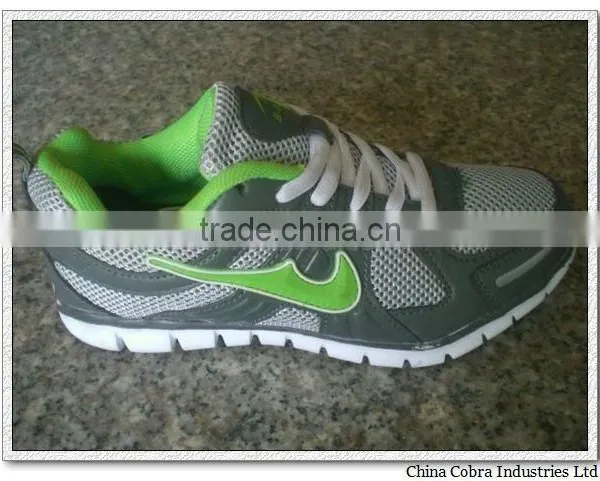 Good Price Newest Design Kid's Stock Sports Shoes Good Quality Kids Sotck Sports Shoes