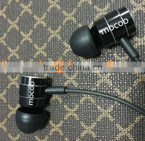 Metal Earphone in Good Quality photo-2