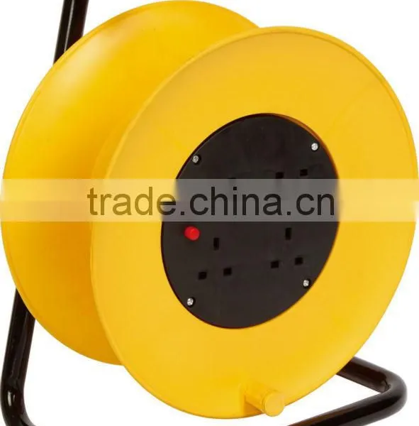 4Outlets British Cable Reel QC2550-0