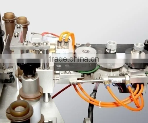 Pharmaceutical Roung Bottle Labeling Machine photo-2