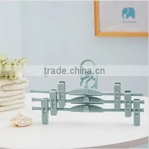 Wholesale Stock Small Order Rotatable With Clip Plastic Clothes Hanger photo-4