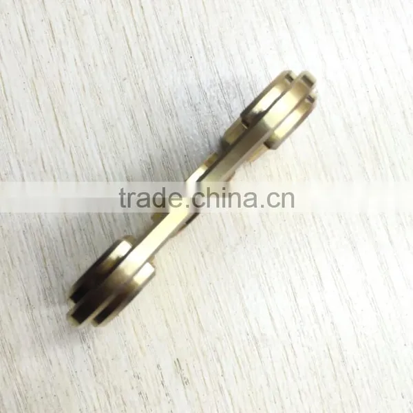 China Supplier OEM Metal Copper Hand Fidget Spinner Toy photo-3