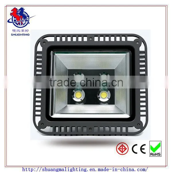 Energy Saving 200W LED Floodlight for Outdoor With CE photo-2