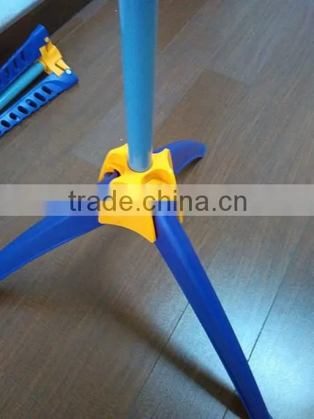 Best Quality Plastic Hanger Folding Tripod Clothes Dryer photo-3