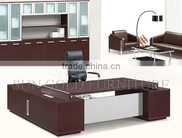 Practical and Cleverish Office Table Office Computer Desk CEO Office Desk (SZ-ODL318) photo-2