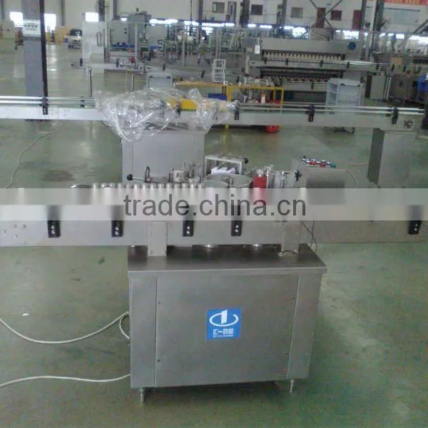 Automatic Straight-line Labeling Machine