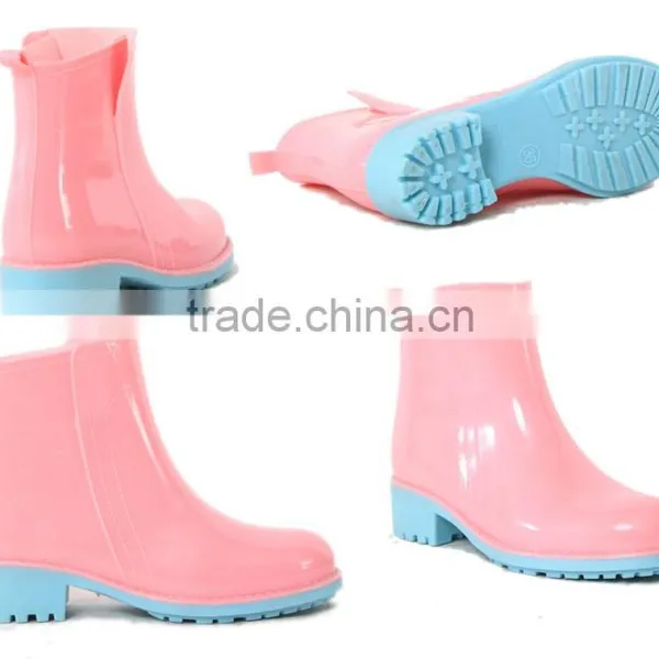 PVC Pink and Blue Fashionabale, Hot and Cheap and Comfortable and Safty Rain Boots photo-3