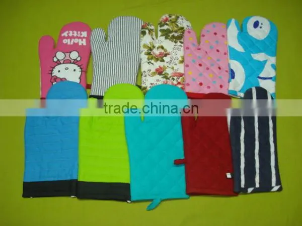 Printed Cotton Oven Mitt photo-3