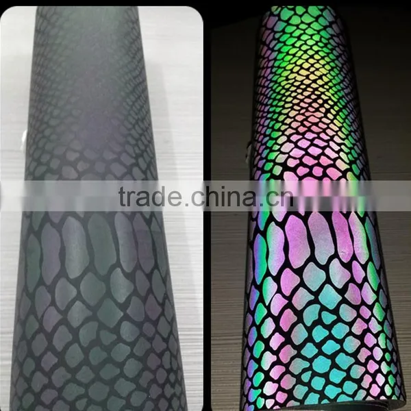 Colorful PU Coated Reflective Leather With Non-woven for Shoes photo-6