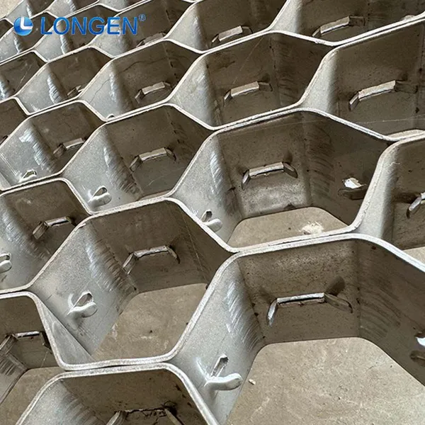 Hexagonal Cellular Mesh Crimp Refractory Armouring Support Bonding Holes Thermostable Hexsteel photo-2