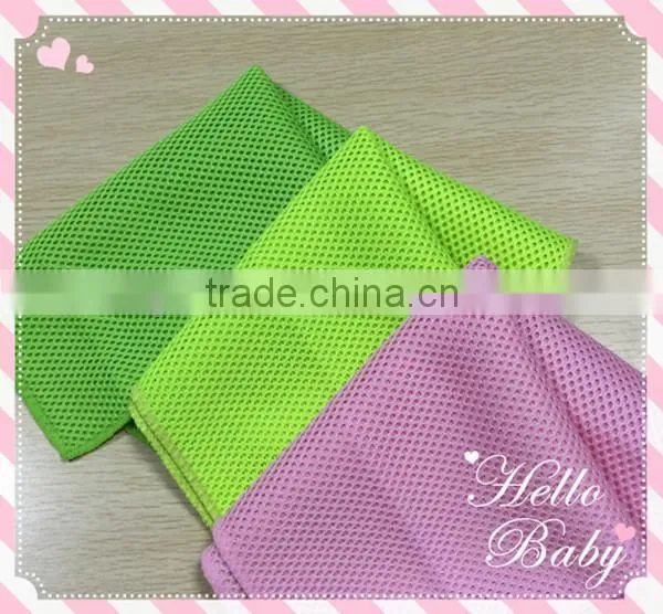 2014 30*30 Mesh Design Pattern Popular Microfiber Kitchen Towel Set Dishes Washing Accessories photo-3
