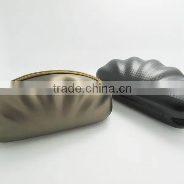 Glossy Shell Wholesale Gift Glasses Case Promotion photo-3