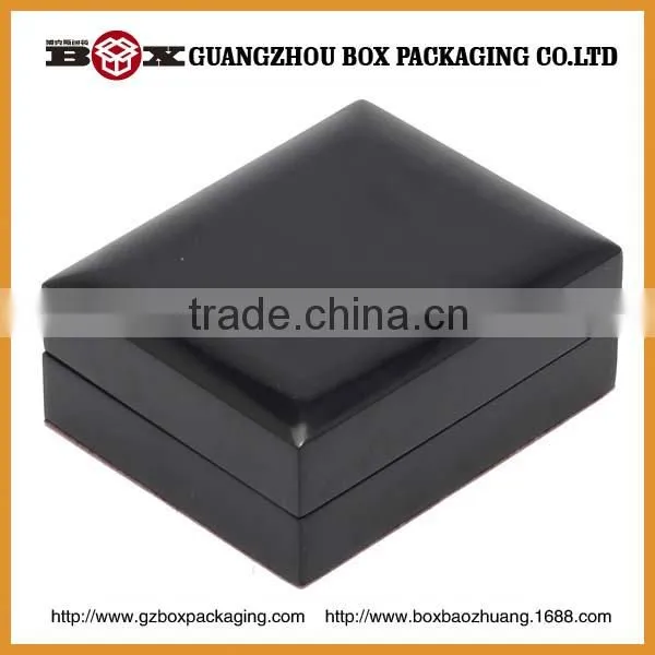 Lacquered Mirrored And Locked Jewelry Storage Wooden Box With Lid photo-3