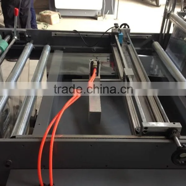 NEW IN RUIAN High Speed Side Sealing Bag Making Machine Cloth Bag Making Machine photo-5