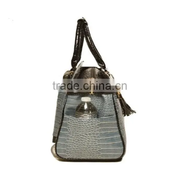 Cheap Wholesale OEM Quality Custom Luggage photo-3