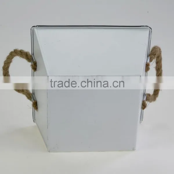 China Factory Low Price Lead Free Metal Personalized Large Decorative White Printing Character Flower Pot photo-2