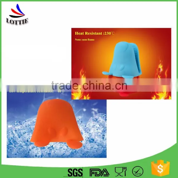 Factory Direct Hot Selling Food Grade Heat Insulation Eco-friendly Non-stick Kitchenware Silicone Oven Mitt. photo-5