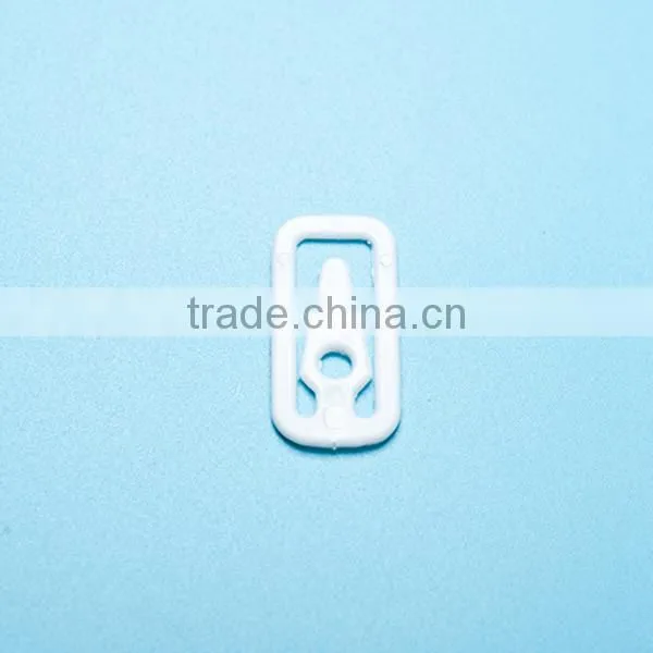 Plastic Clips for Garment Package Plastic Shirt Clip photo-3