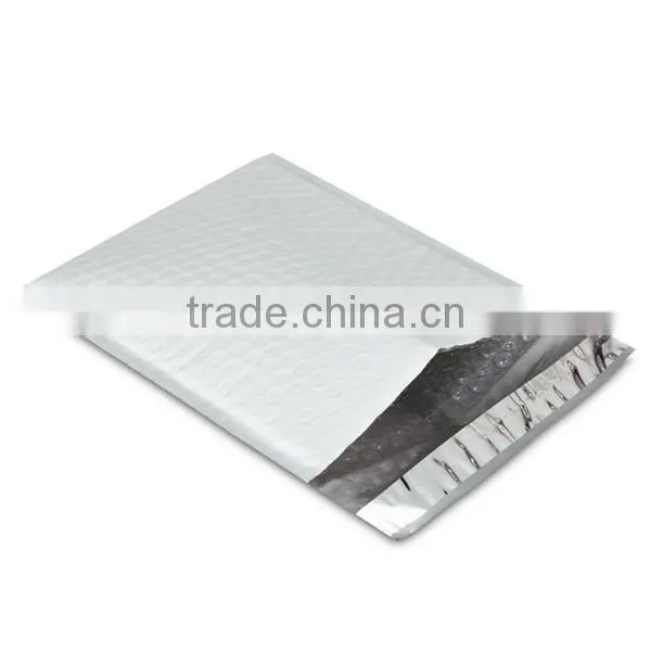 White Matte Bubble Mailer Bags photo-3