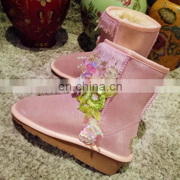 Aidocrystal New Style Comfortable Warm Women Shoes China Wholesale Winter Girl Lovely Bling Snow Boots photo-2