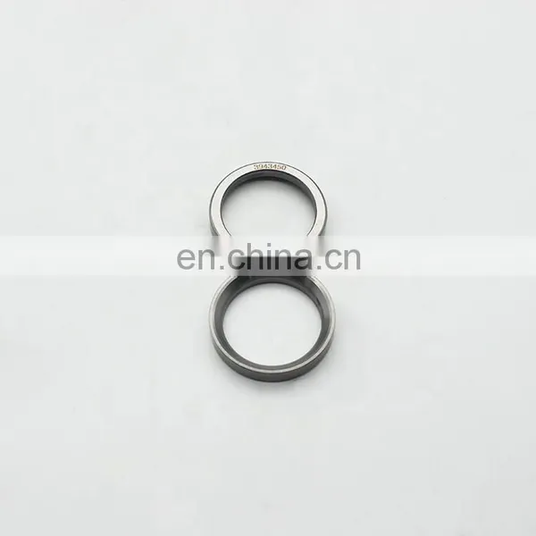 Diesel Spare Parts for QSB6.7 Exhaust Valve Seat 3943450 photo-3