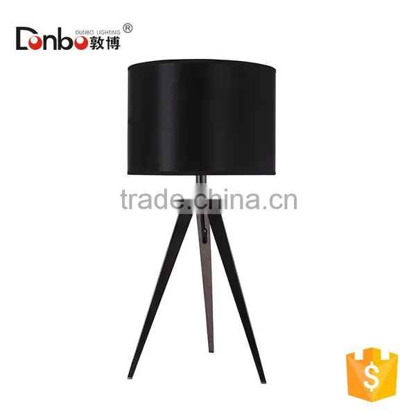 Hot Sell Simple Power Outlet Hotel Table Lamps With Tripod Foot Quality Choice