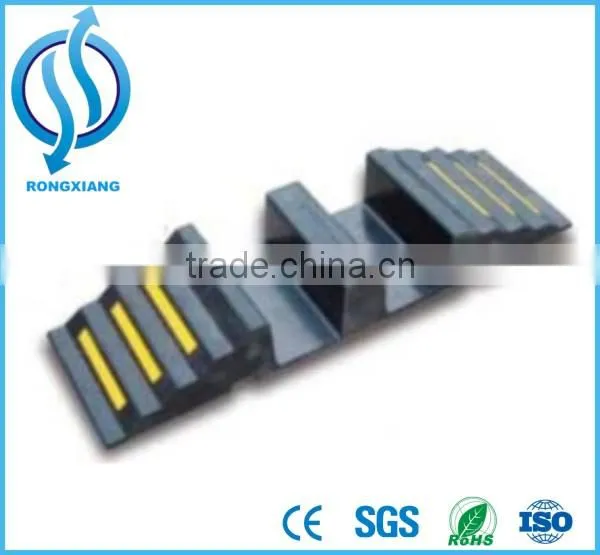 Rubber Cable Ramp Hose Bridge photo-2