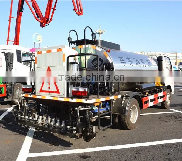 High Quality Dongfeng 4000L Asphalt Spray Truck Made in Factory photo-5