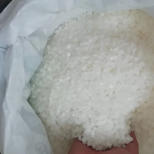 Manufacturer Price Microcrystalline Wax With Good Quality CAS 8001-75-0 photo-5