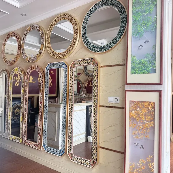 Hualun Guanse Factory Custom Large Wood Frame Mirror Luxury Decorative Mirror for Middle East Hotel Project Bulk Order photo-5