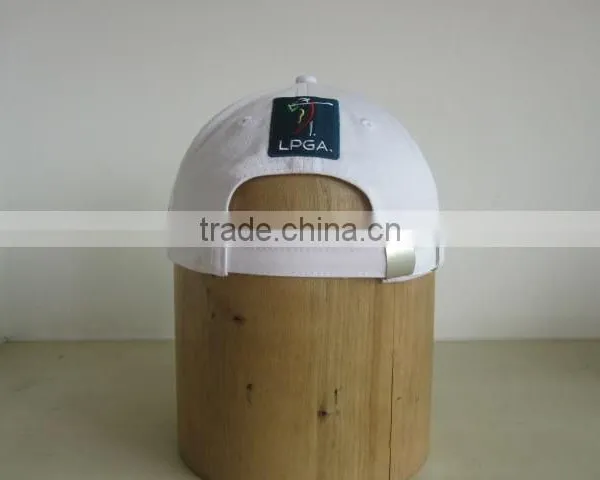 White Cotton Golf Caps Flat Embroidery Golf Cap Wholesale photo-5