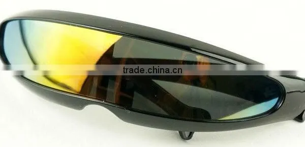 Popular Features One Hairpin Sunglasses Fish-shaped Universal Movement of Wind Sunglasses photo-3