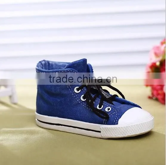 Custom Resin 3D Shoe Shape Money Box photo-3