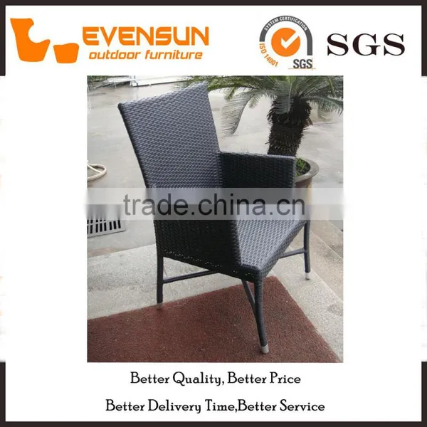 China Large Loading Outdoor Dining Chairs photo-3