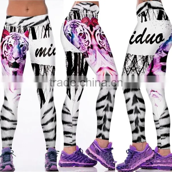 Fashion Yoga Capri Pants, Skinny Custom Compression Tights photo-2