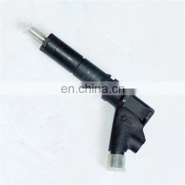 Genuine Sinotruk HOWO Truck D12 Engine Parts VG1246080036 Fuel Injector photo-3