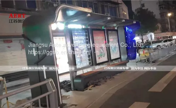 Rural LCD Advertising Machine Bus Shelter Platform Solar Bus Platform Billboard Customization Manufacturer photo-2