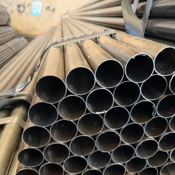 Heavy Wall Seamless Carbon Steel Pipe Custom Length Cutting For Boiler & Heat Exchanger Industry photo-2