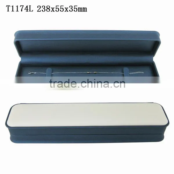 T139 White Custom Paper Jewelry Packaging Bracelet Box With Logo Print photo-4
