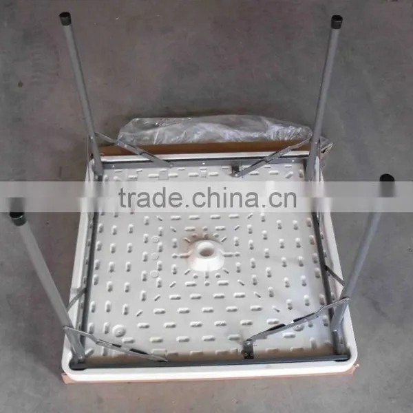 Hight-adjustable Square Dining Room HDPE Plastic Folding Table photo-4