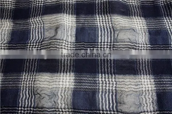 Lightweight Checked Wool and Linen Scarf photo-4
