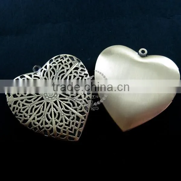 57mm Big Filigree Heart Shape Vintage Style Antiqued Bronze Flower Photo Locket DIY Pendant Charm Jewelry Supplies 1131049 photo-2
