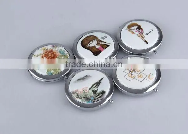 The Ceramic Surface Round Flip Mirror photo-4