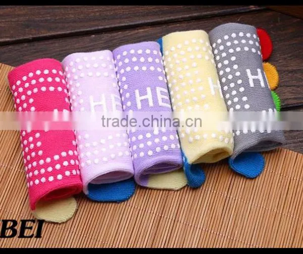 Japanese Five Toe Teen Girl Tube Socks With Grip Socks photo-2