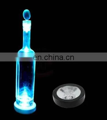Small Plastic Keyring With Led ,led Keychain Light photo-2