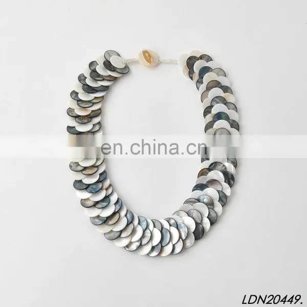Three Stands Layering Multi Color Shell Beaded Necklace Fashion Statement Necklace photo-4